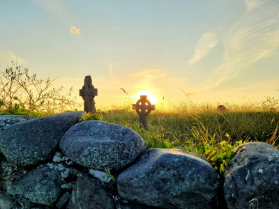 inhumation couché du soleil