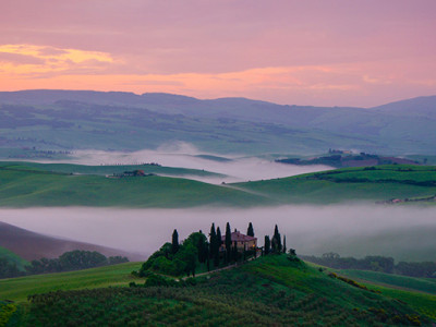 Paysage au lever du jour symbolisant le repos éternel et les choix de fin de vie